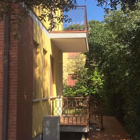 דירה Two-bedroom Near Sea 12 *